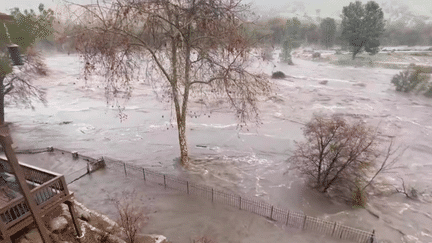 États-Unis : la Californie frappée par de fortes inondations