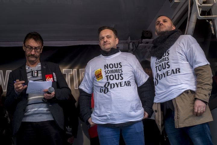 Mickael Wamen, lors de son procès en février 2016. Il a été condamné à 9 mois de prison ferme avec sept autres collègues. Le motif ? Séquestration de cadre.&nbsp; (MICHAEL BUNEL / NURPHOTO)