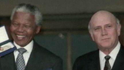Frédérik de Klerk, dernier président de l'Afrique du Sud sous l'Apartheid, est décédé, jeudi 11 novembre. (CAPTURE ECRAN / FRANCEINFO)