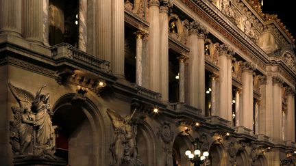 La façade du Palais Garnier à Paris (MANUEL COHEN VIA AFP)