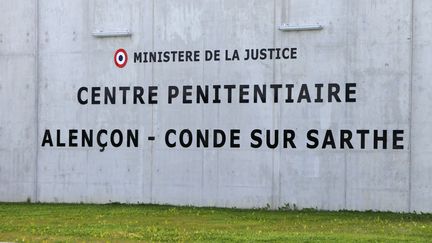 Le centre p&eacute;nitentiaire d'Alen&ccedil;on (Orne) a &eacute;t&eacute; inaugur&eacute; le 30 avril 2013. (CHARLY TRIBALLEAU / AFP)