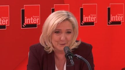 Marine Le Pen, candidate RN à la présidentielle, invitée de France Inter, mardi 12 avril 2022. (CAPTURE D'ÉCRAN FRANCE INTER)