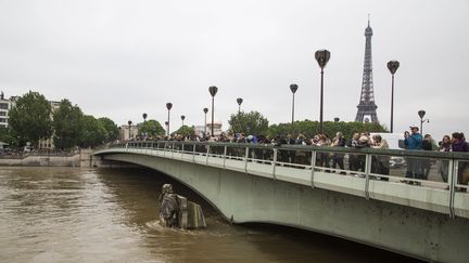 La Seine reprend son cours