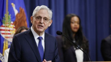 Le ministre de la Justice américain Merrick Garland donne une conférence de presse à Washington D.C., le 24 août 2024. (ANNA MONEYMAKER / GETTY IMAGES NORTH AMERICA / AFP)