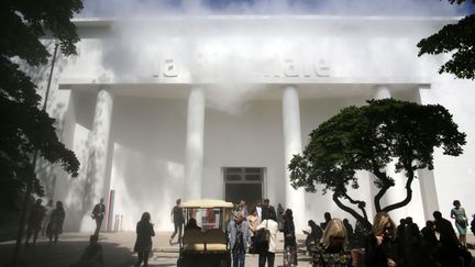 Pavillon Central, installation ''Tête pensante" par Lara Favaretto&nbsp;lors de&nbsp;la 58e exposition internationale d'art de la Biennale de Venise, 10mai 2019 (MIRCO TONIOLO/AGF/SIPA / MIRCO TONIOLO / AGF)