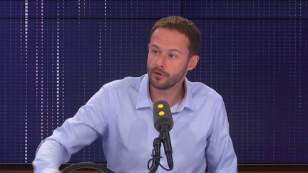 David Belliard, candidat EELV à la mairie de Paris, invité du "8h30 politique", mardi 6 août 2019.&nbsp; (FRANCEINFO / RADIOFRANCE)