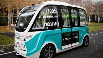 Transports : des navettes sans chauffeur bientôt sur les routes ?