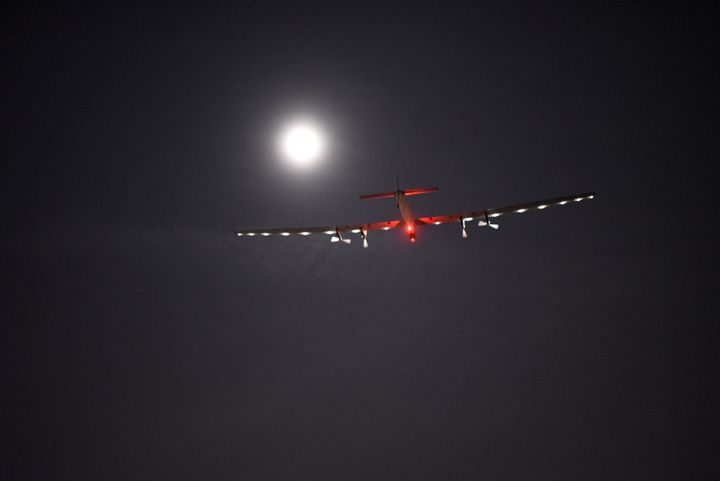 L'avion expérimental Solar Impulse 2 vient de décoller de l'aéroport de Dayton, en Ohio&nbsp;(Etats-Unis), le 25 mai 2016. (SOLAR IMPULSE 2)