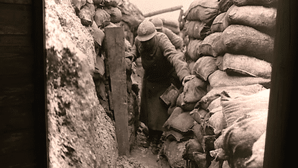 Les tranchées de 14-18, photographie exposée au musée Guerre et Paix
 (France 3 Culturebox capture d&#039;écran)