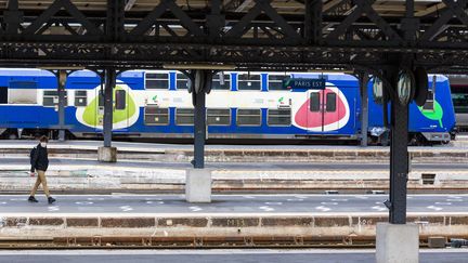 A la gare de l'Est, le 11 mai 2020, à Paris. (AMAURY CORNU / HANS LUCAS VIA AFP)