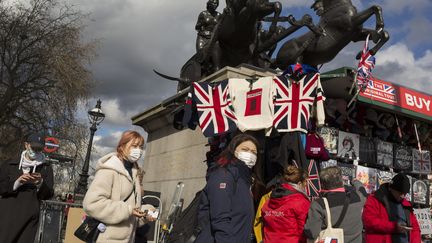 En Grande-Bretagne, pas de confinement. Le pays a opté pour la stratégie "de l'immunité collective".&nbsp;Ci-contre, à Londres, le 11 mars 2020. (RICHARD BAKER / IN PICTURES)