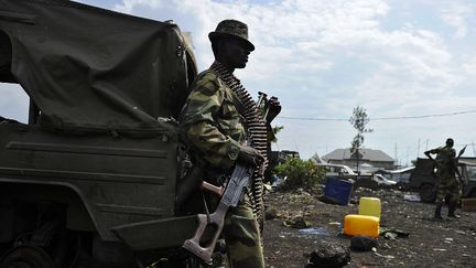 Un rebelle du M23, le 23 novembre 2012 &agrave; Goma (R&eacute;publique d&eacute;mocratique du Congo). (TONY KARUMBA / AFP)