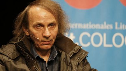 &nbsp; (Michel Houellebecq lundi soir à Cologne en Allemagne © REUTERS / Wolfgang Rattay)