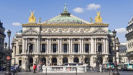  (Façade de l'Opéra Garnier à Paris © Maxppp)