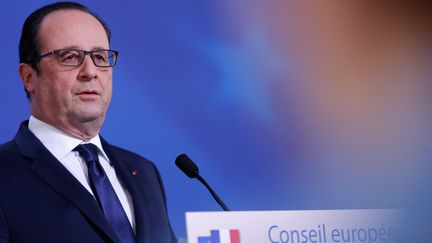 &nbsp; (François Hollande, bien fatigué, au sommet européen de Bruxelles © MaxPPP)