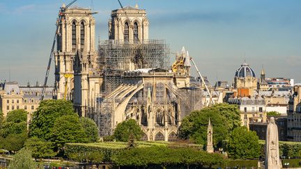 Vue du square de l'Île-de-France et de l'Archevêché après l'incendie en avril 2019. (GARDEL BERTRAND / HEMIS.FR / HEMIS.FR / AFP)