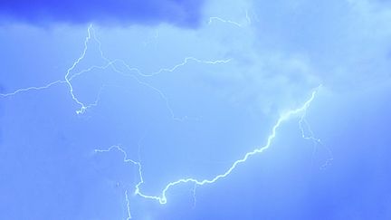 Un violent orage a frappé Gap (Hautes-Alpes) peu après 22 heures, le 14 septembre 2022. (MAXPPP)