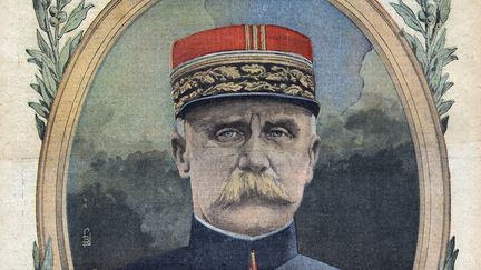 Un portrait du général Philippe Pétain dans "Le Petit journal", en 1916. (LEEMAGE / AFP)