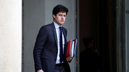 Le ministre de la Ville, Julien Denormandie, le 21 octobre 2019 sur le perron de l'Elysée. (BENOIT TESSIER / REUTERS)