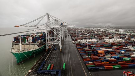 Une vue du port du Havre (Seine-Maritime), en janvier 2021. (SAMEER AL-DOUMY / AFP)