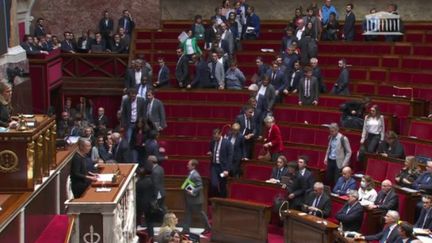 Politique : les motions de censure examinées à l’Assemblée nationale (France 3)