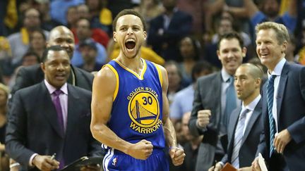  (Stephen Curry, meneur de jeu des Warriors © REUTERS/Nelson Chenault-USA TODAY Sports)