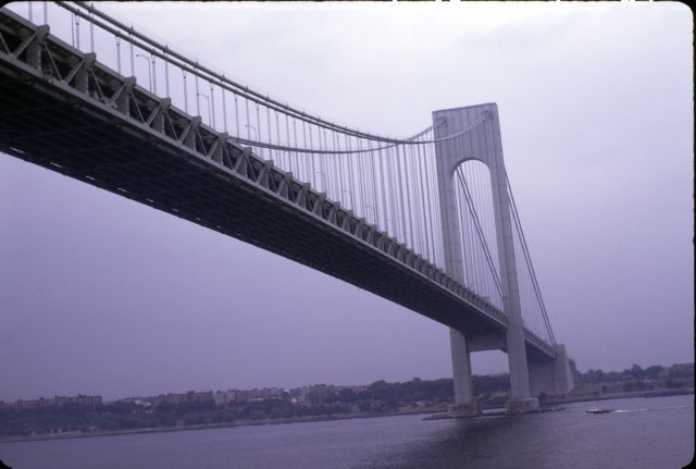 Pont Verrazano, New York / Julien Gracq (DR / Bibliothèque universitaire d'Angers)