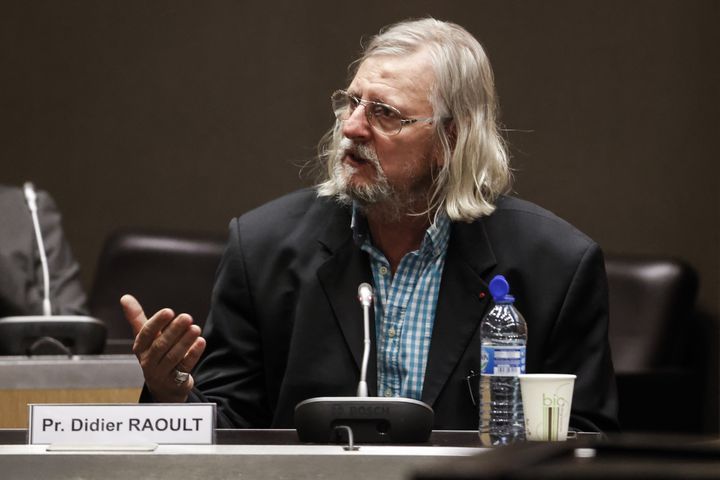 Didier Raoult lors d'une audition devant la commission d'enquête&nbsp;parlementaire de l'Assemblée nationale sur l'épidémie de coronavirus, le 24 juin 2020, à Paris. (THOMAS COEX / AFP)