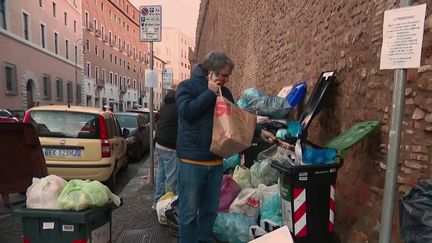 Italie : Rome débordée par ses poubelles