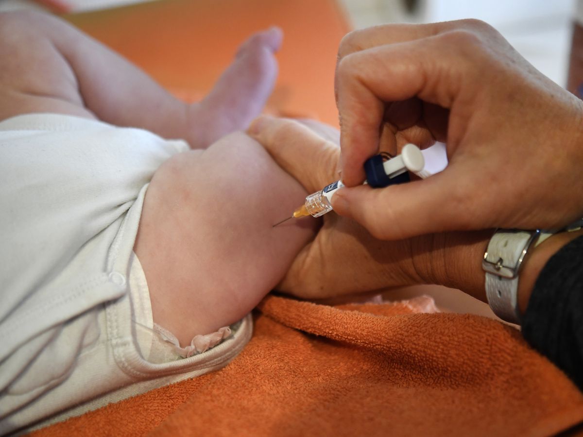 Il N Y A Plus De Solution A Part Se Mettre Hors La Loi Le Desarroi Des Parents Refractaires Aux Nouveaux Vaccins Obligatoires