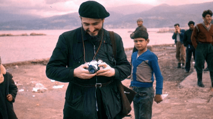 L&#039;abbé Pierre lors d&#039;un voyage au Liban en 1968
 (Emmaüs International)