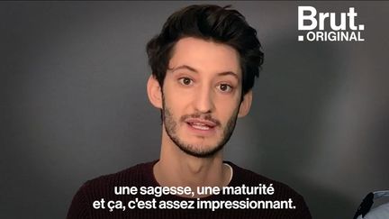 À l’occasion de la sortie du film "Sauver ou périr", dans lequel il incarne un jeune sapeur-pompier, Brut a rencontré Pierre Niney qui a évoqué la difficulté de ce métier qu’il a expérimenté.