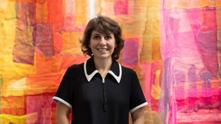 Victoria Mann, directrice du salon d'art contemporain AKAA : 