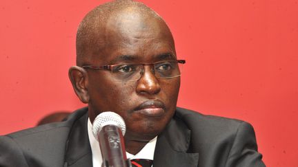 Le ministre sénégalais de la Culture, Abdou Latif Coulibaly, lors d'une conférence de presse à Dakar (Sénégal), le 7 novembre 2012.&nbsp; (SEYLLOU / AFP)