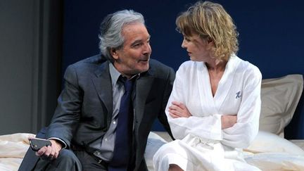 Pierre Arditi et Fanny Cottençon dans &quot;La vérité&quot;
 (Raymond Delalande/SIPA)