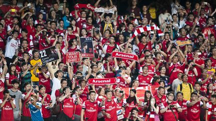 Les supporters d'Arsenal lors d'un match &agrave; Hong Kong, le 29 juillet 2012.&nbsp; (VICTOR FRAILE / GETTY IMAGES)