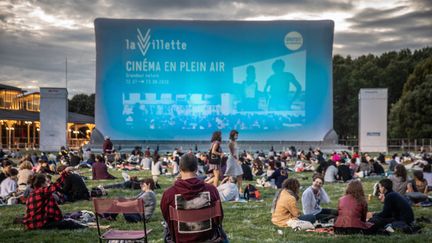 Un festival de cinéma en plein air a lieu tous les étés au parc de la Villette à Paris.&nbsp; (FRED DUGIT / MAXPPP)