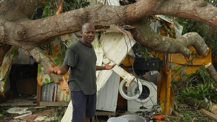 Cyclone Chido à Mayotte : eau, électricité, essence… Les Mahorais privés de tout