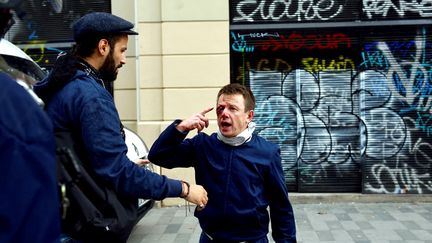 Laurent Theron, militant syndical de SUD le 15 septembre 2016 à Paris. (GREG SANDOVAL / AFP)