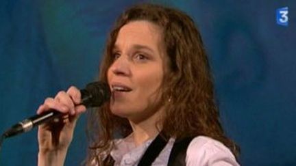 Clarisse Lavanant chante Dame Misère sur le plateau de Son Da Zont
 (Culturebox)