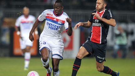 Duel entre Cissokho (Lyon) et Bodmer (Paris-SG)