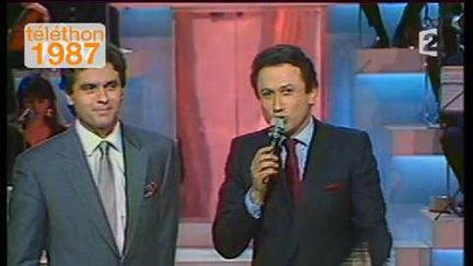 &nbsp; (Claude Sérillon et Michel Drucker. Téléthon 1987© France Télévisions)