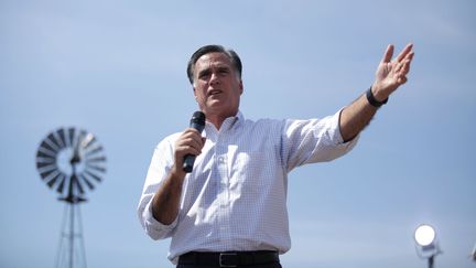 Mitt Romney, le 24 ao&ucirc;t 2012 &agrave; Commerce (Michigan). (BILL PUGLIANO / GETTY IMAGES NORTH AMERICA)