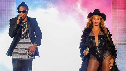 Jay Z et Beyoncé le 18 juillet 2014 sur la tournée "On The Run".
 (Aaron M. Sprecher/AP/SIPA)