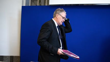 Jean-Paul Delevoye,&nbsp;haut-commissaire à la réforme des retraites, lors de la présentation de son rapport, le 18 juillet.&nbsp; (CHRISTOPHE MORIN / MAXPPP)