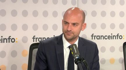 Jean-Noël Barrot, ministre délégué chargé du Numérique, invité franceinfo le 5 octobre 2023. (franceinfo)