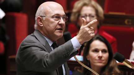 Le ministre du Travail Michel Sapin, le 5 f&eacute;vrier 2014 &agrave; l'Assembl&eacute;e nationale (Paris). (PATRICK KOVARIK / AFP)