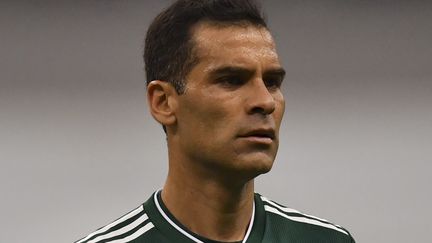 Le capitaine mexicain Rafael Marquez lors du match contre l'Ecosse, le 2 juin 2018&nbsp;au stade Azteca à Mexico. (YURI CORTEZ / AFP)