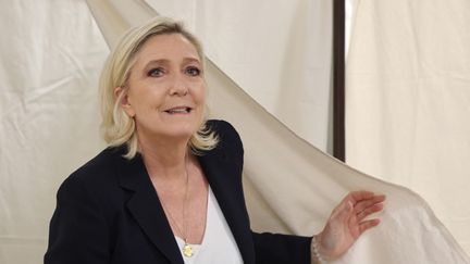 Marine Le Pen, leader du Rassemblement National (RN lors du premier tour des élections législatives à Hénin-Beaumont, dans le nord de la France, le 30 juin. 2024. (FRANCOIS LO PRESTI / AFP)