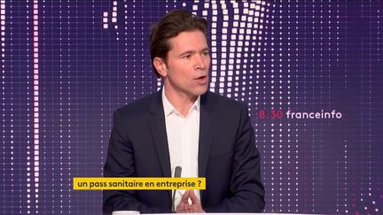 &nbsp;Geoffroy Didier, eurodéputé LR, soutien de Valérie Pécresse, sur franceinfo le 19 décembre 2021. (FRANCEINFO / RADIOFRANCE)